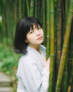 午夜寂寞少妇AA片