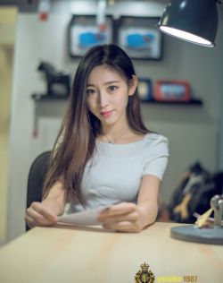 在线成年人亚洲电影